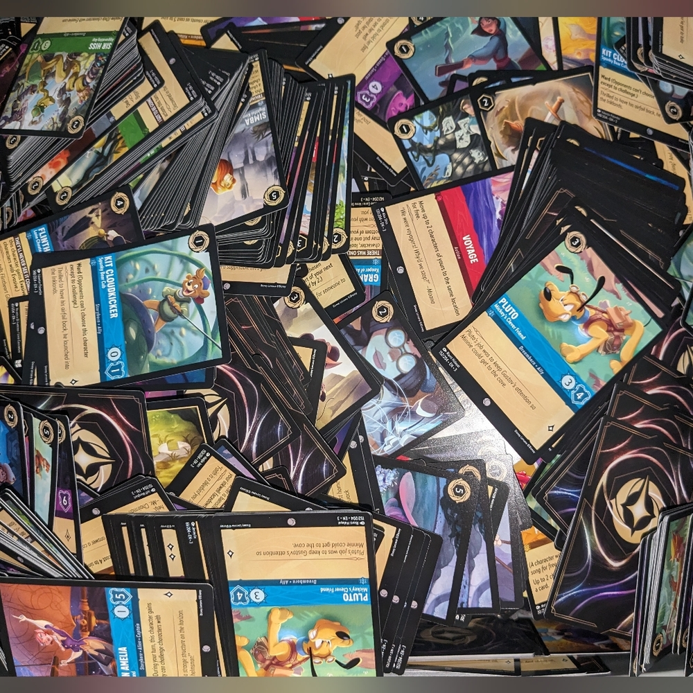 Lorcana lot of 550 mixed cards